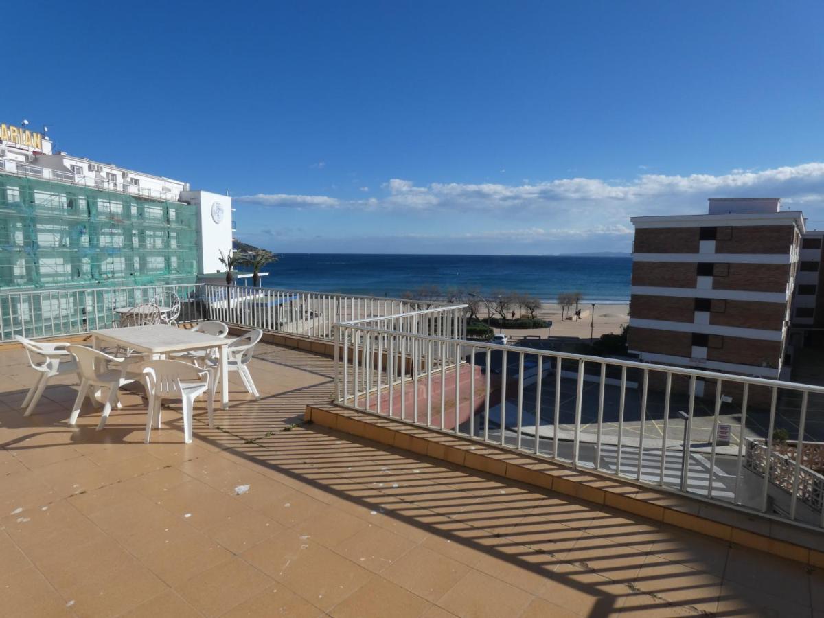 Atico Con Vista Mar. 50 M De La Playa - Casa Nova 13 Lejlighed Roses Eksteriør billede